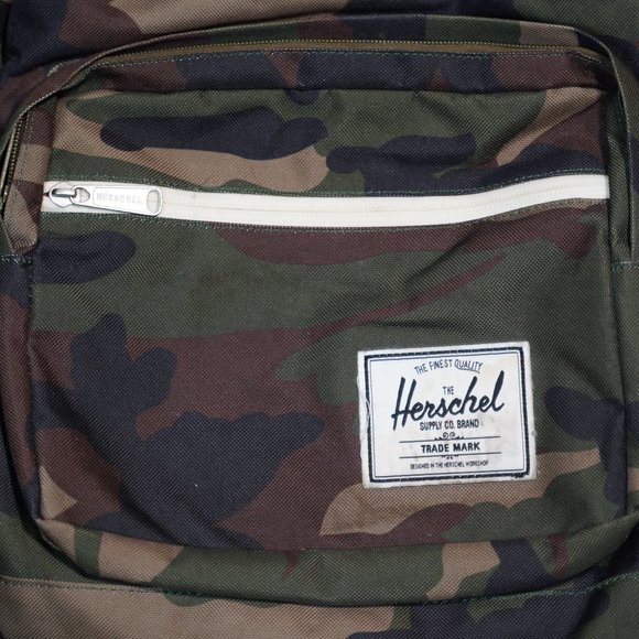 Herschel Supply Co Pop Quiz Woodland Camo Backpack - Picture 2 of 14